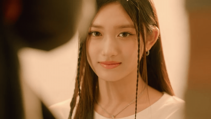 IVE(アイヴ) イ・ソ（Leeseo／이서／本…